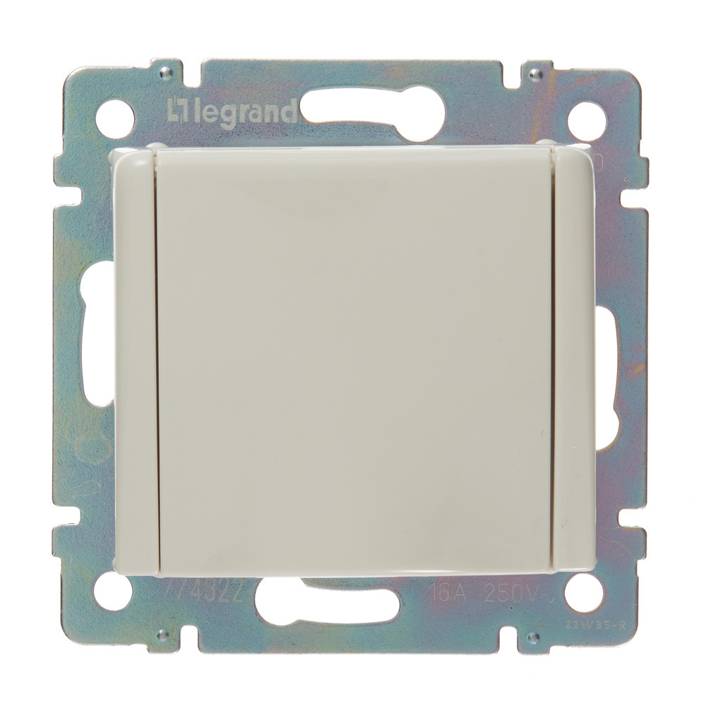 ���������� ������� Legrand Valena ������������ �������� ����� �� �������� � ������� (695614)  