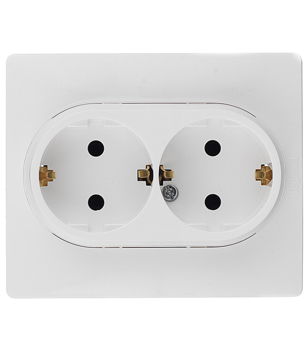 ���������� ������� Legrand Etika ������������ ����� (672223/672272)  