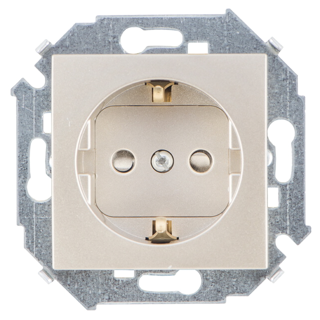 ���������� ������� 1 ���� SIMON ����� 15 � ����������� �������  