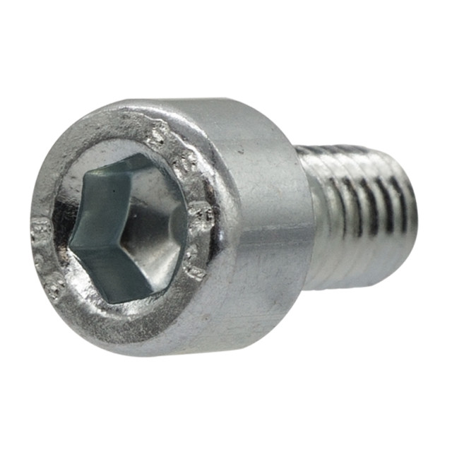 ���������� ���� DIN912 � ���������� ������� �6x10 10��  